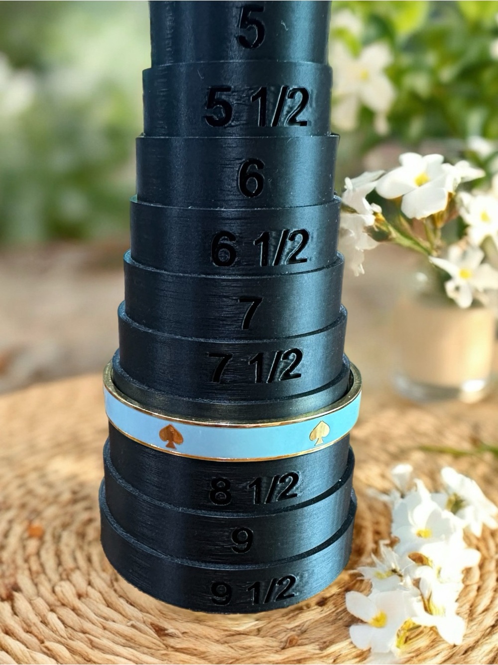 kate spade♠️Bangle Bracelet - Picture 2 of 2